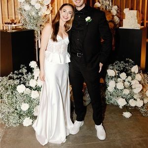 V Chapman The Dianthus Dress White